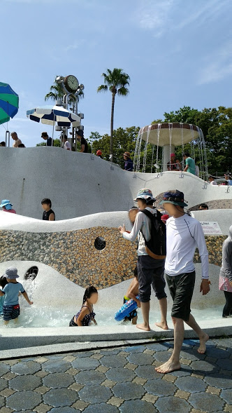 f:id:tomo_king:20170825052950j:plain 西猪名公園ウォーターランド画像